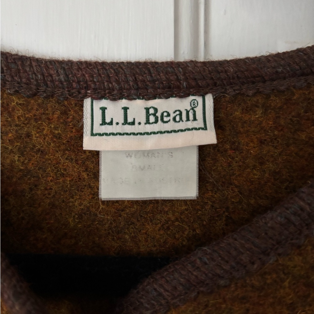 Vintage L.L. Bean 100% Wool Shirt Jacket / Sweater Blazer in Rich Camel Brown - Picture 5 of 6